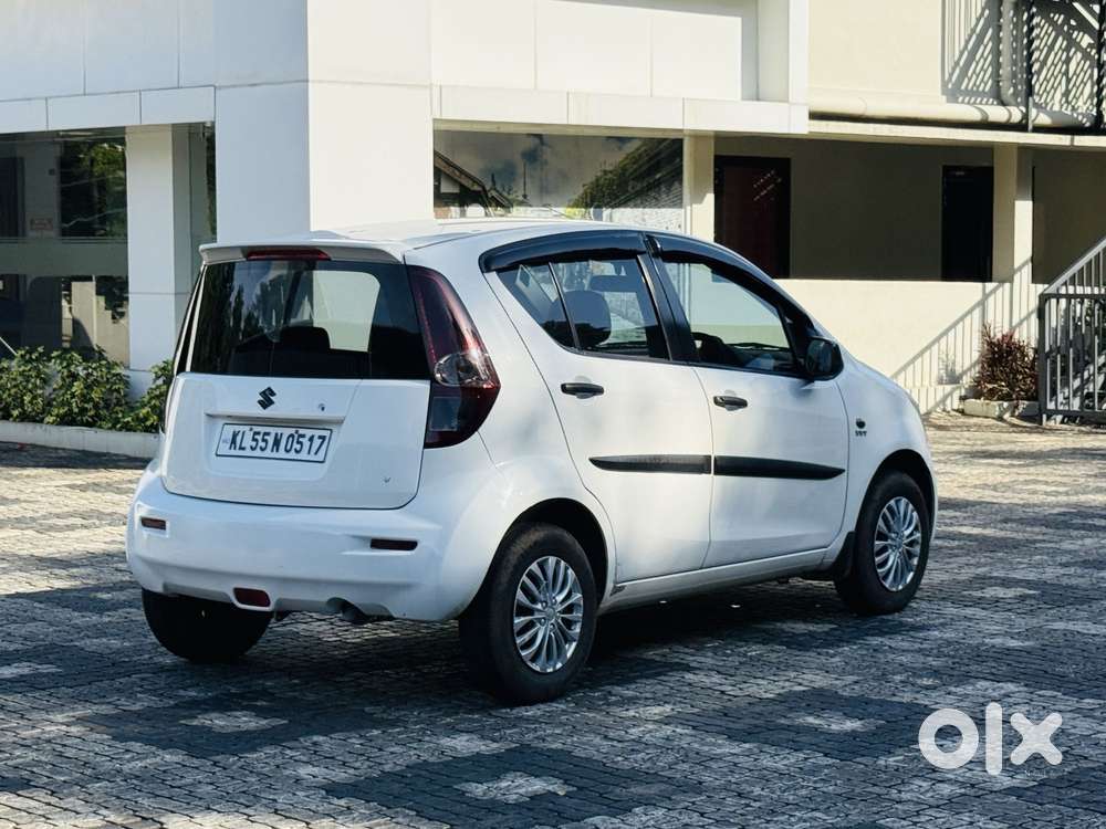Maruti Suzuki Ritz Vxi, 2013, Petrol