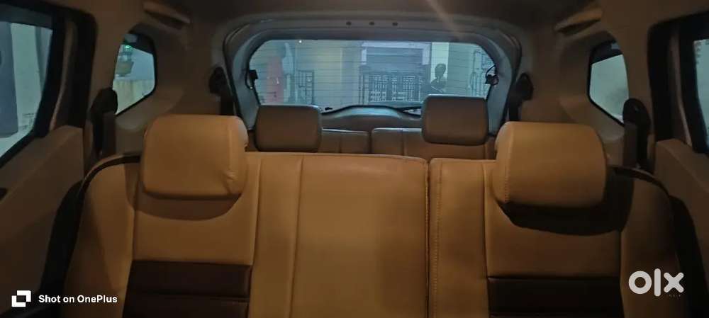Renault Triber 2020 Dual Tone