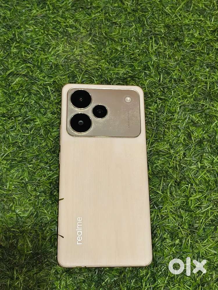 Realme p4 pro5g