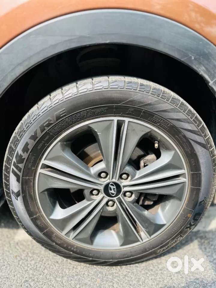 Hyundai Creta 1.6 Sx Plus Petrol At, 2017, Petrol