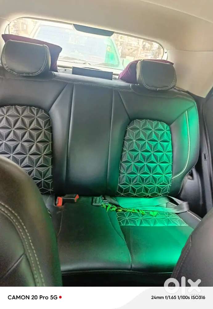 Hyundai Venue 2019 Petrol 35000 Km Driven
