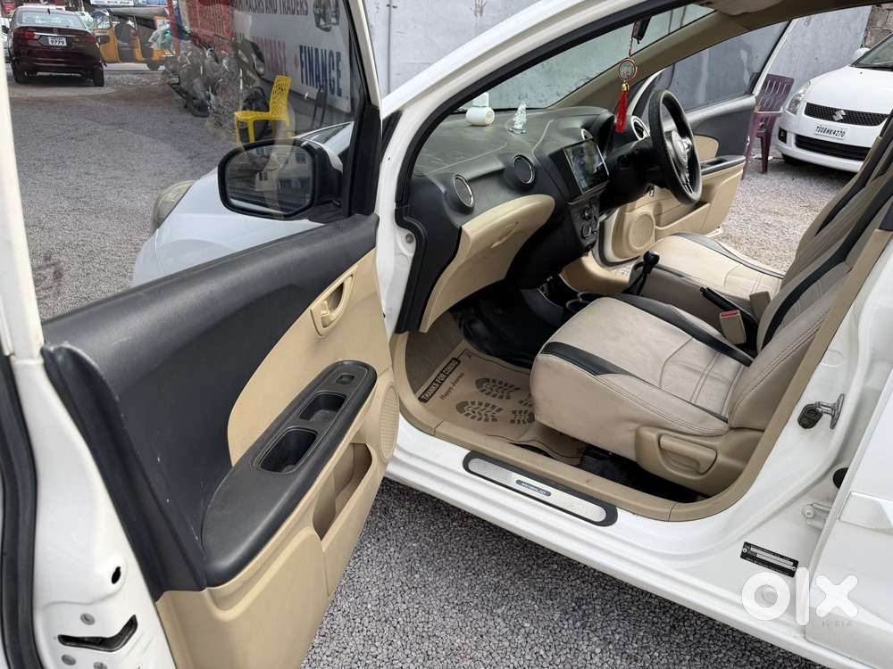 Honda Mobilio V Option I-dtec, 2015, Diesel