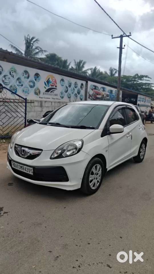 Honda Brio S Mt, 2012, Petrol