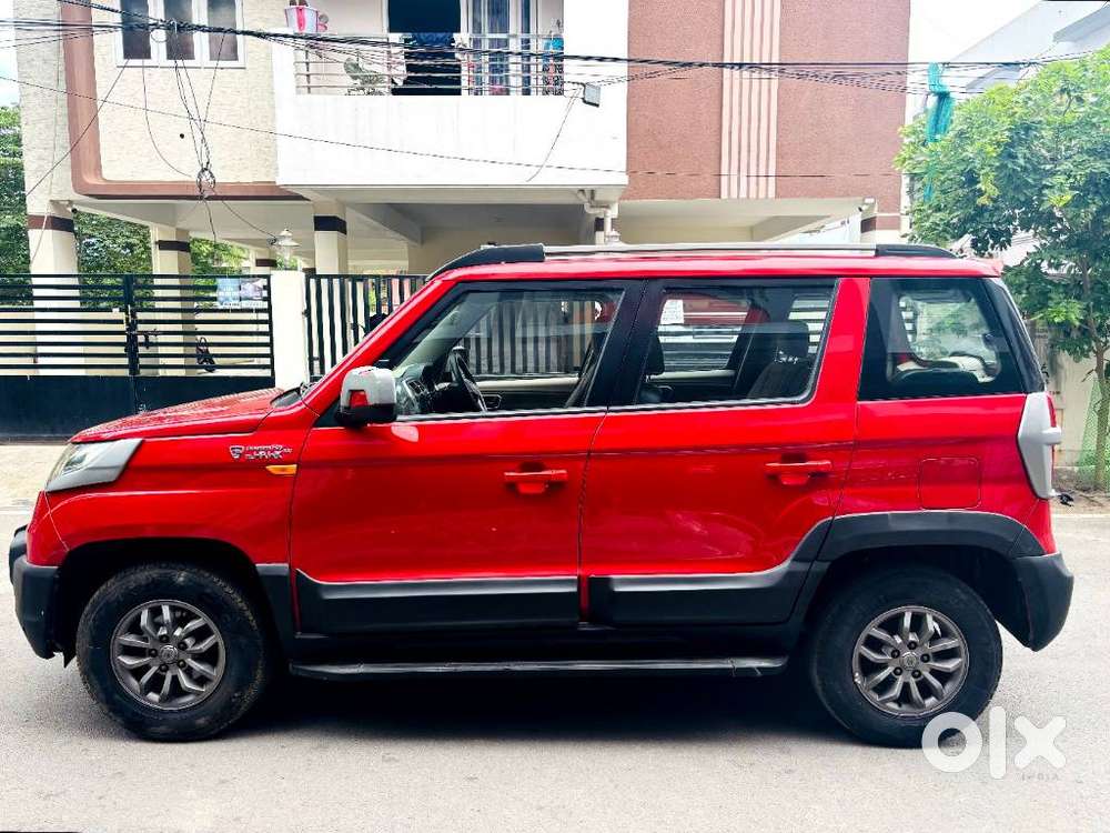 Mahindra Tuv 300 T10, 2018, Diesel