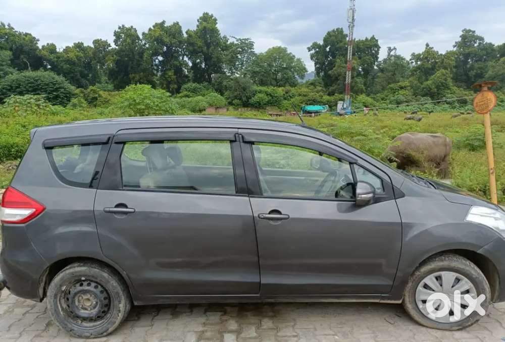 Maruti Suzuki Ertiga Vxi Cng