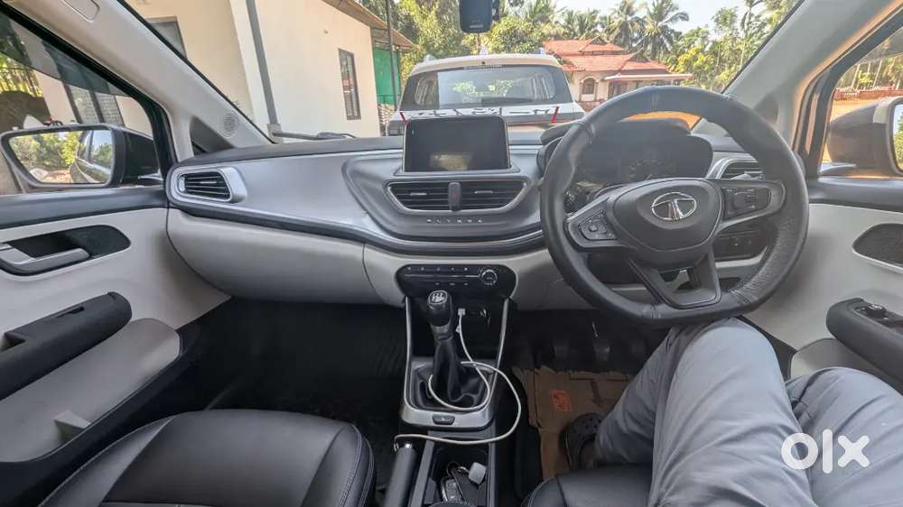 Tata Altroz 2023 Petrol Well Maintained