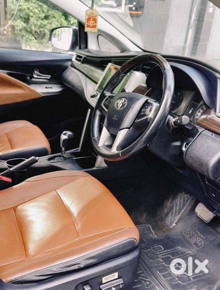 Toyota Innova Crysta 2.8z Automatic, 2019, Diesel