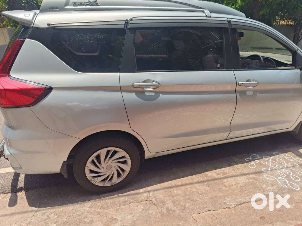 Maruti Suzuki Ertiga Vxi Shvs, 2024, Petrol