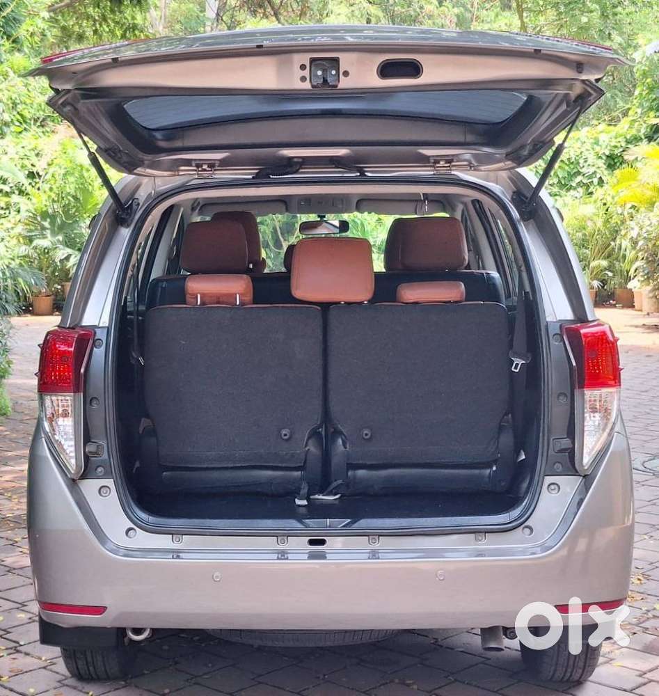 Toyota Innova Crysta 2.4 G Mt 8s, 2019, Diesel