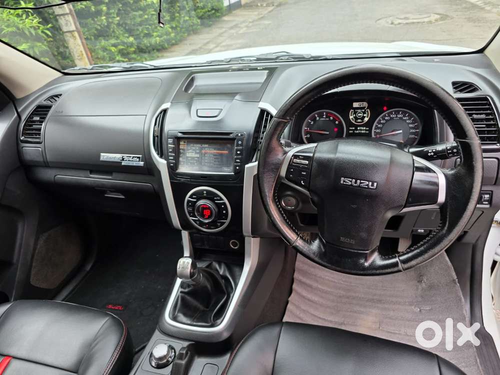 Isuzu V-cross Z 4x4 Mt, 2020, Diesel