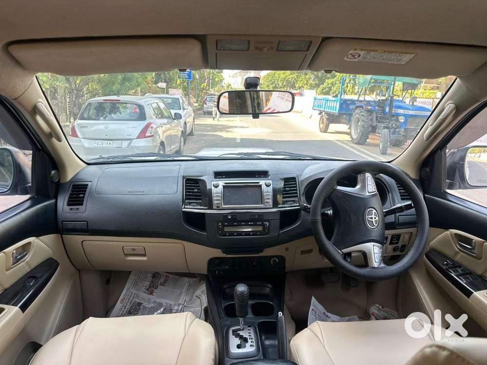 Toyota Fortuner 3.0 4x2 Automatic, 2015, Diesel