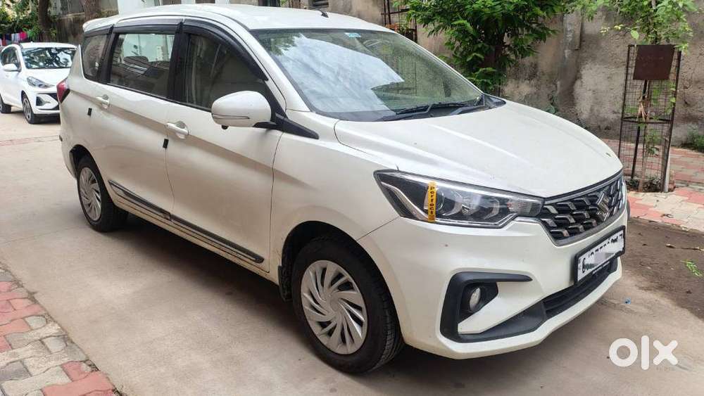 Maruti Suzuki Ertiga 1.4 Vxi Cng Anniversary Edition, 2023, Cng & Hy..