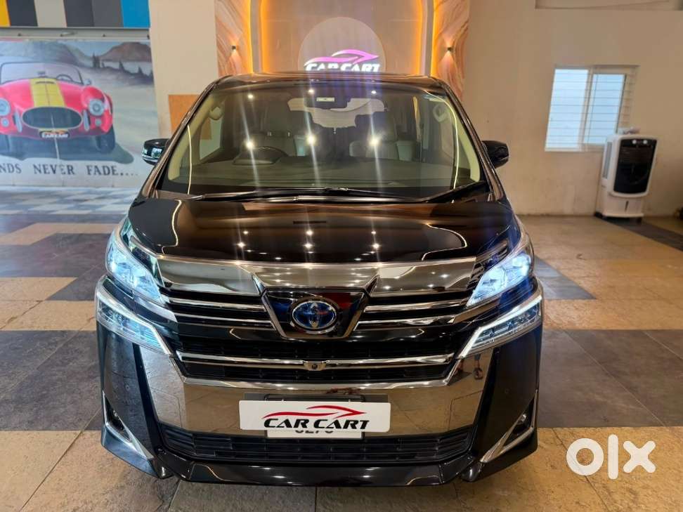 Toyota Vellfire Vip &ndash; Executive Lounge, 2022