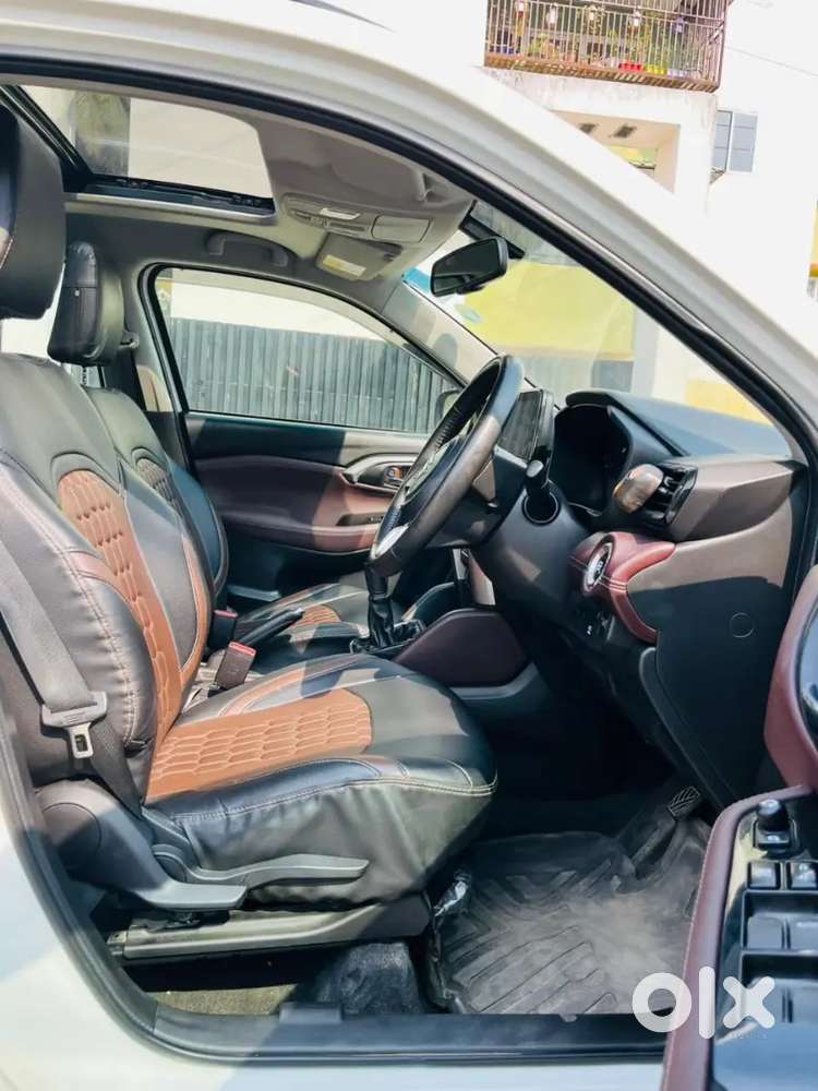 Maruti Suzuki Grand Vitara 2023 Petrol 45000 Km Driven