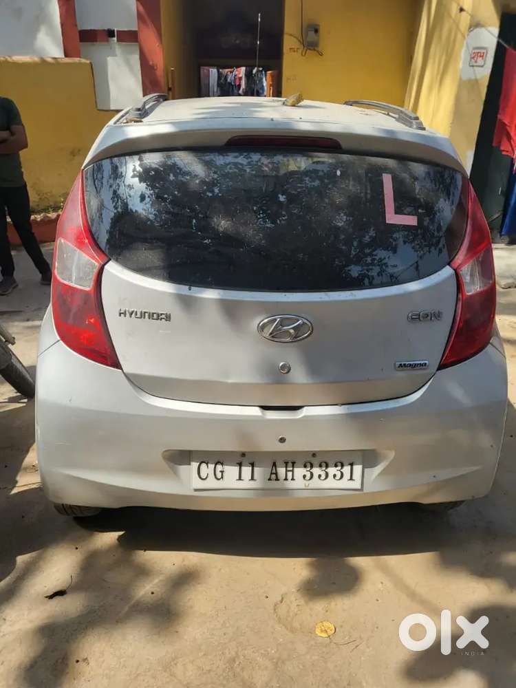 Hyundai Eon 2016 Gadi Chali Nhi Hai Owner Ghar Me Hi 3 Ho Gye Hai