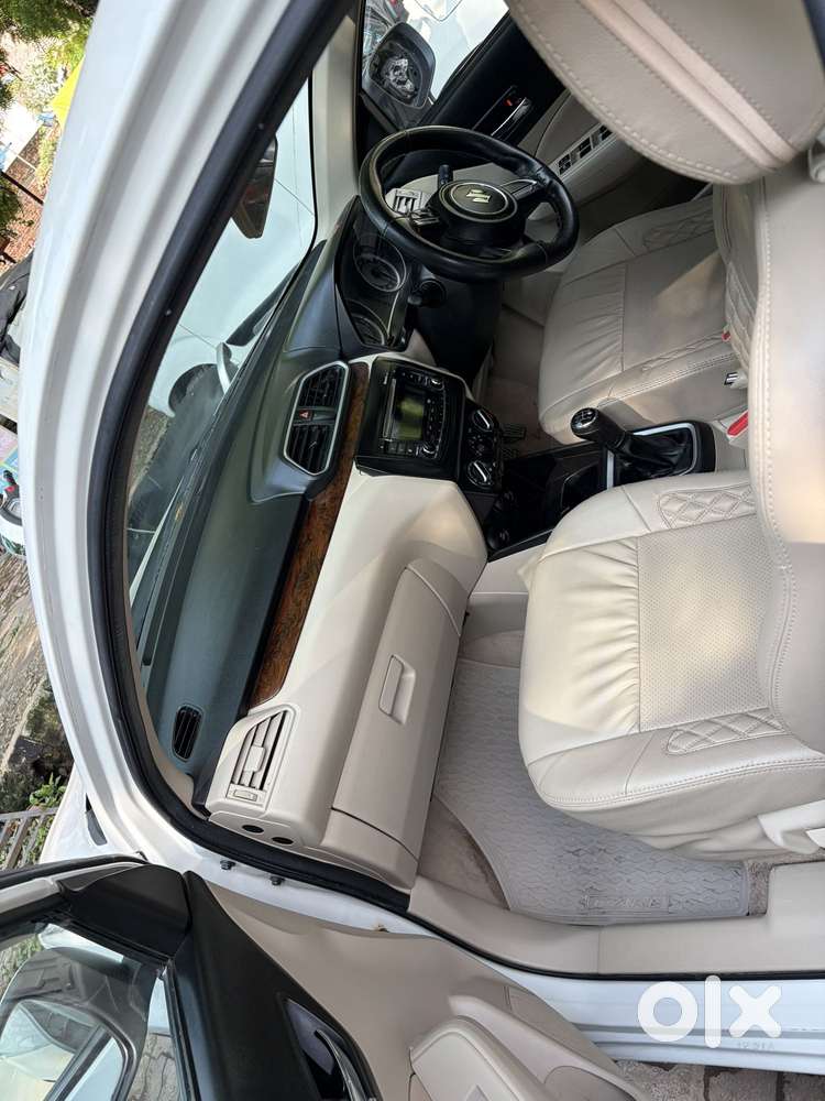 Maruti Suzuki Swift Dzire Vxi Optional, 2019, Petrol