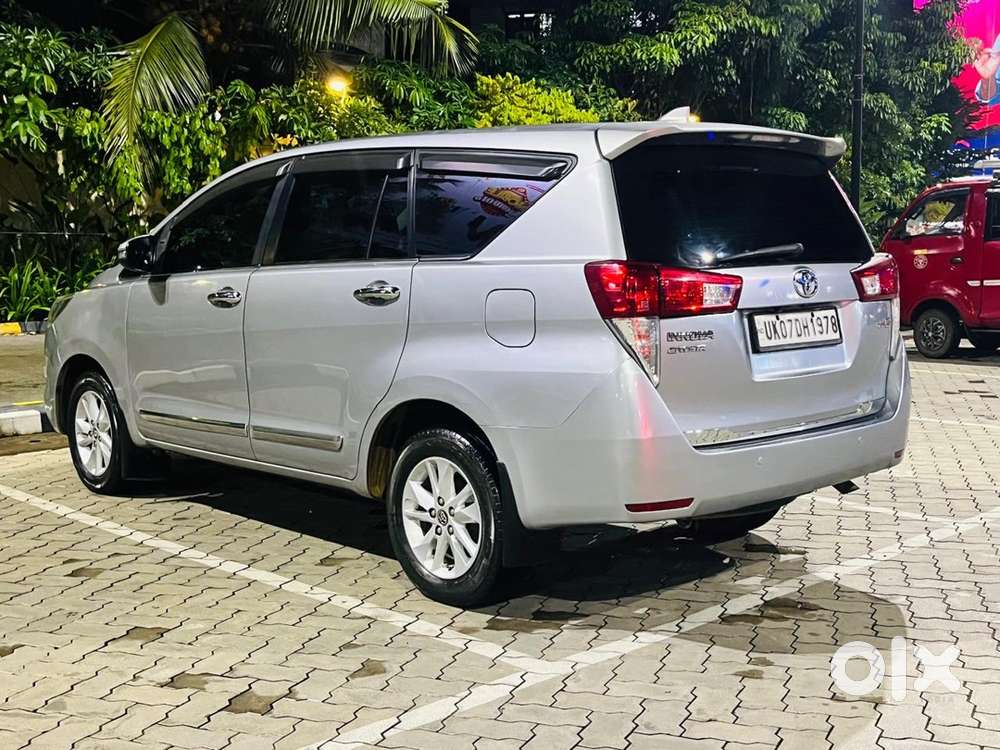 Toyota Innova Crysta 2018