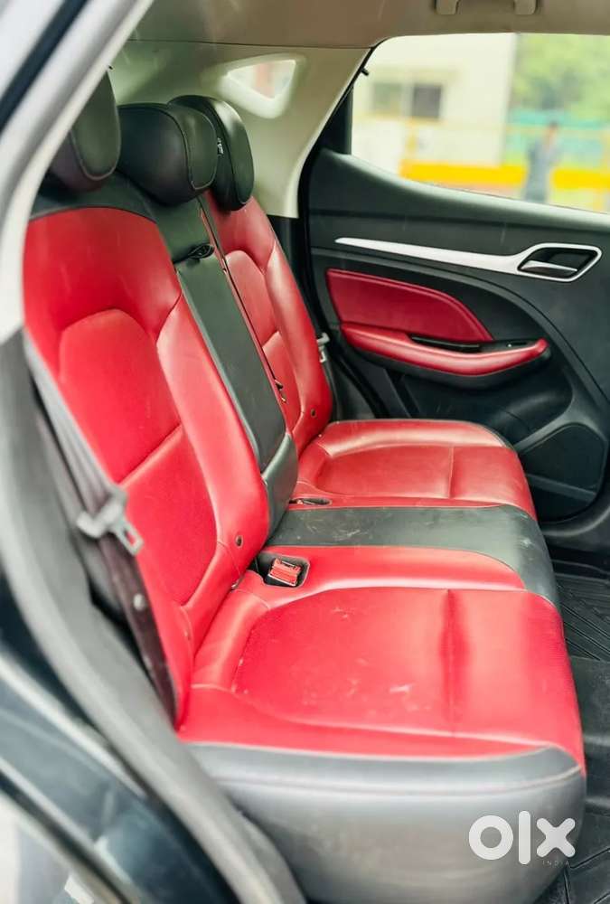 Mg Astor 1.5 Savvy Cvt S Red, 2022, Petrol