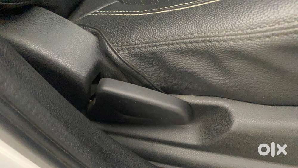 Renault Kwid 1.0 Rxt Amt, 2022, Petrol