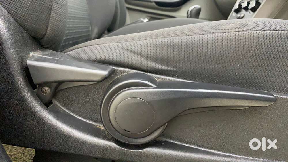 Tata Tiago 1.2 Revotron Xz, 2017, Petrol