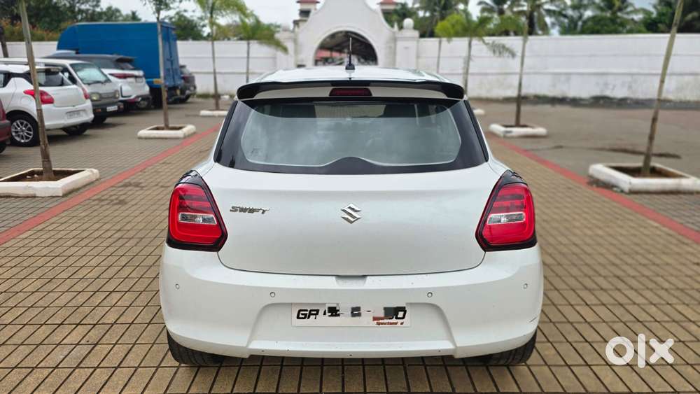 Maruti Suzuki Swift Vxi + Manual, 2020, Petrol