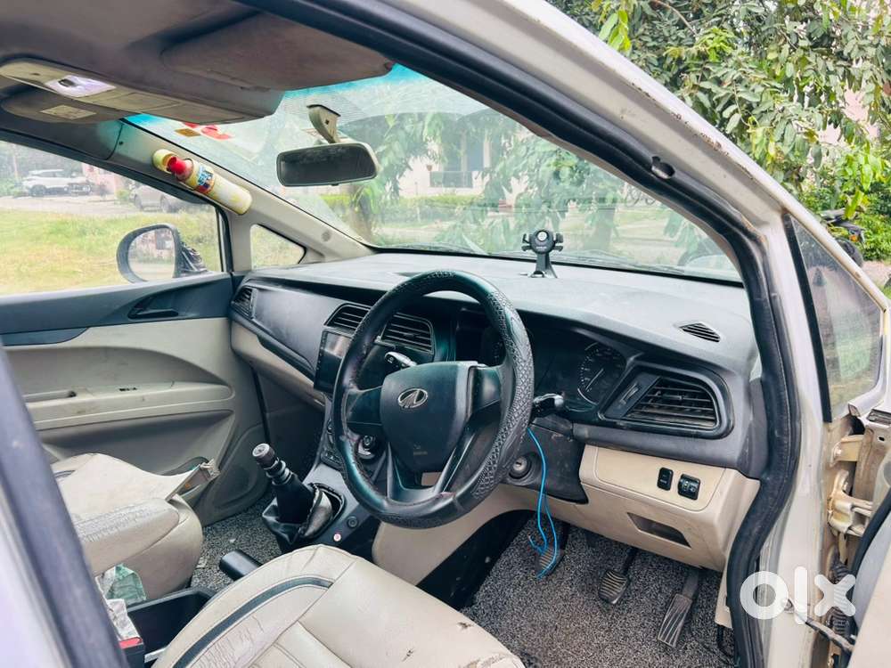 Mahindra Marazzo Diesel 2018