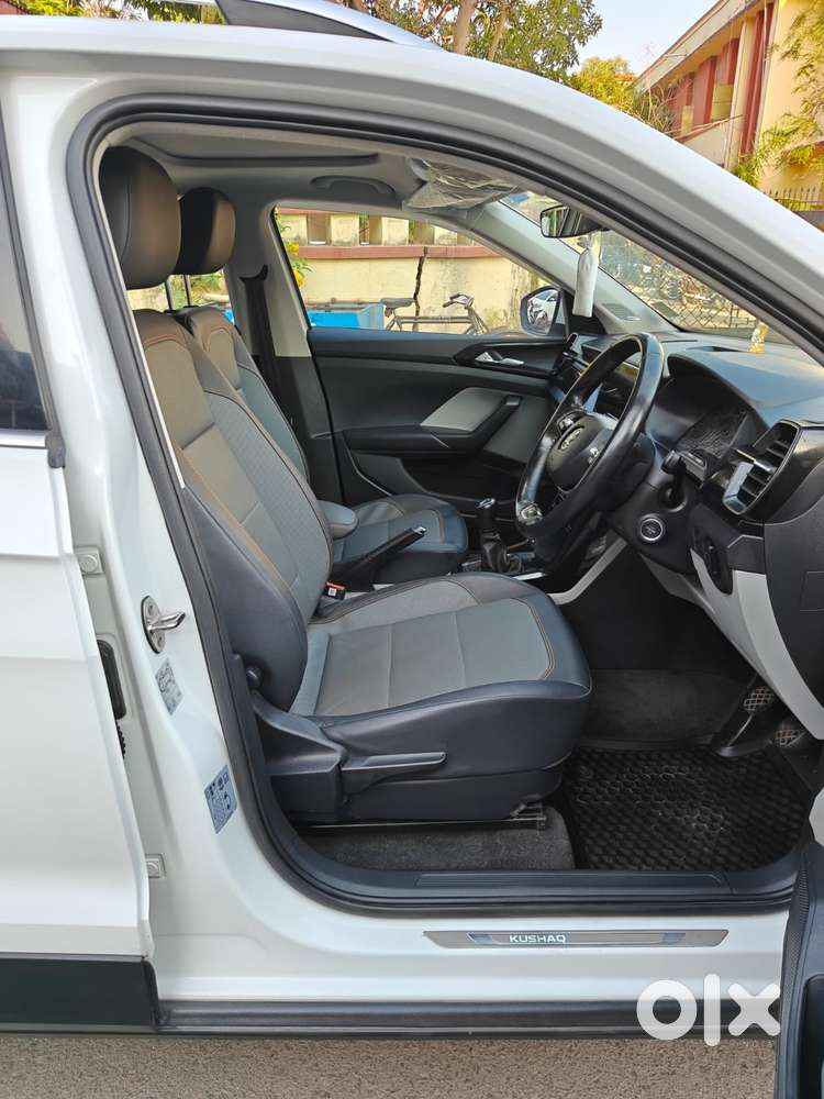 Skoda Kushaq 1.0 Tsi Active, 2023, Petrol