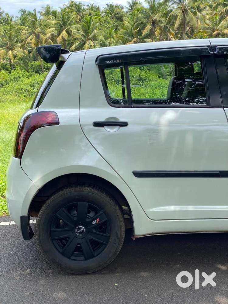 Maruti Suzuki Swift 2010 Petrol Well Maintained