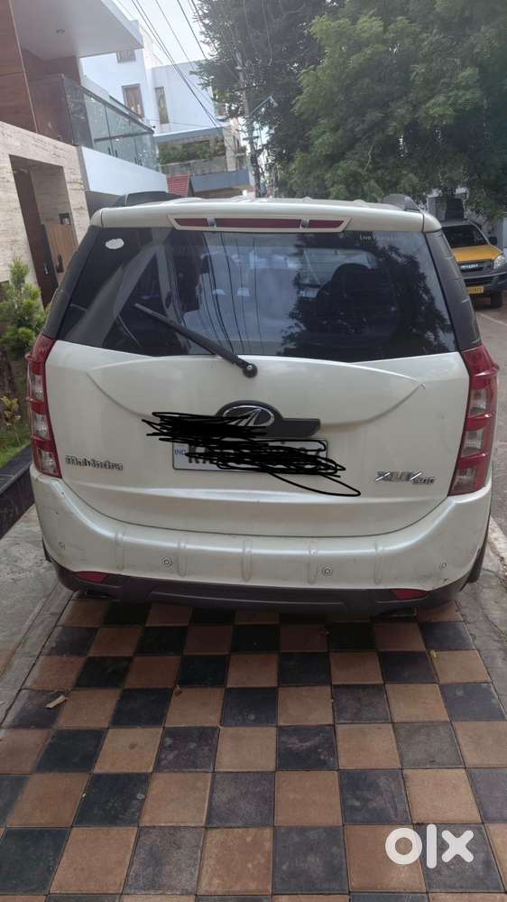 Mahindra Xuv500 Single Owner 151000 Km Driven