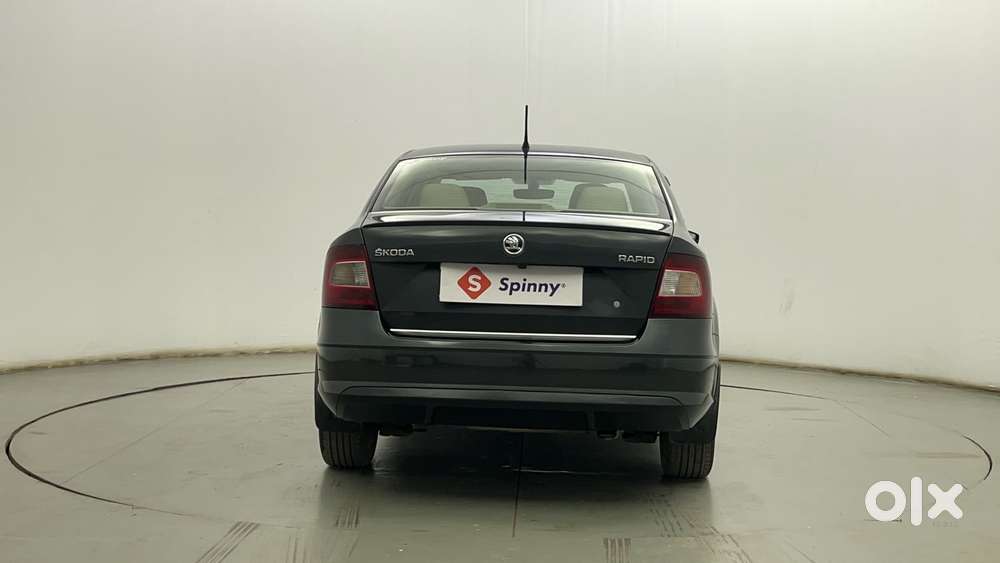 Skoda Rapid 1.0 Style At, 2021, Petrol