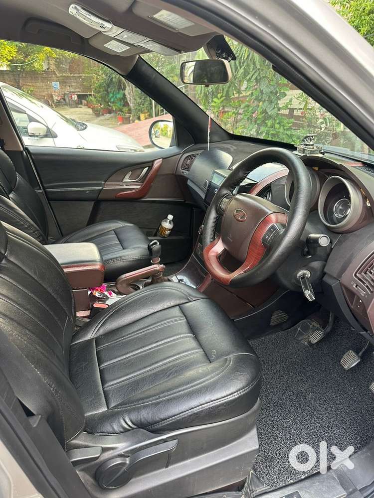Mahindra Xuv500 Diesel 2012 Year