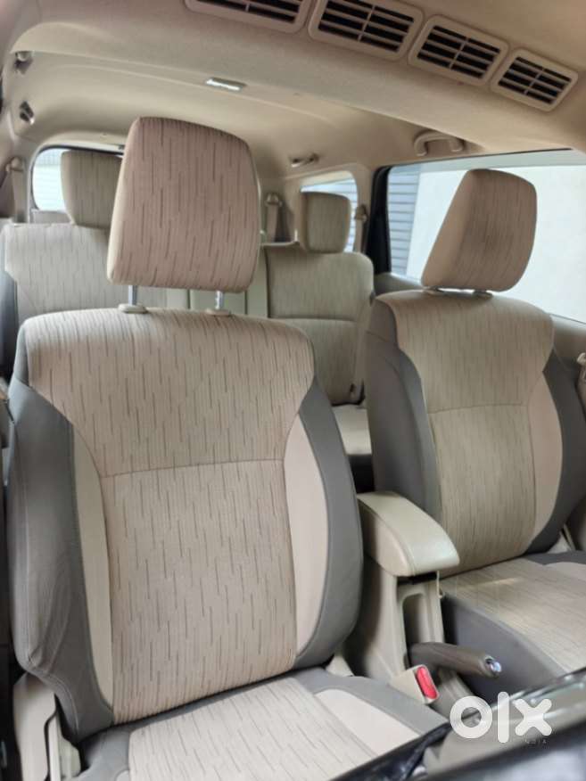 Maruti Suzuki Ertiga 1.5 Zxi Plus Shvs, 2022, Petrol