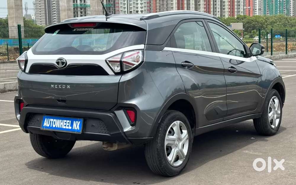 Tata Nexon 1.2 Revotron Xm, 2023, Petrol
