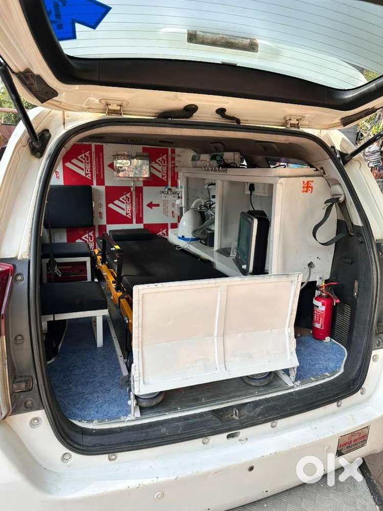 Innova Ventilator Ambulance