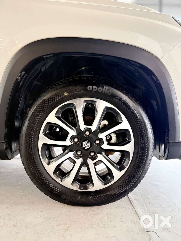 Maruti Suzuki Grand Vitara 1.5 Alpha Smart Hybrid At, 2023, Petrol