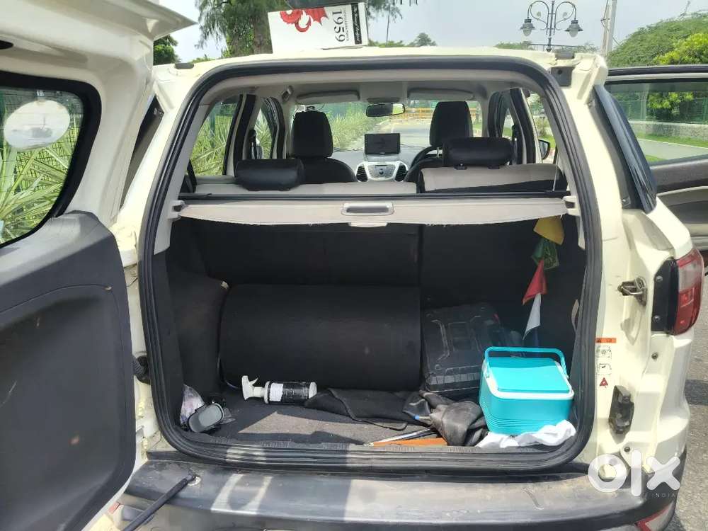 Ford Ecosport Trend 2015 Petrol Showroom Condition