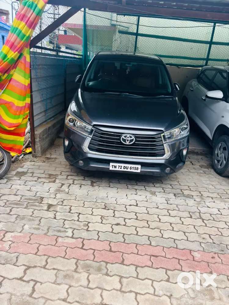 Toyota Innova Crysta 2016