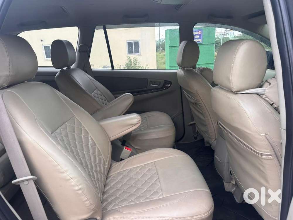 Toyota Innova 2013 Diesel Well Maintained