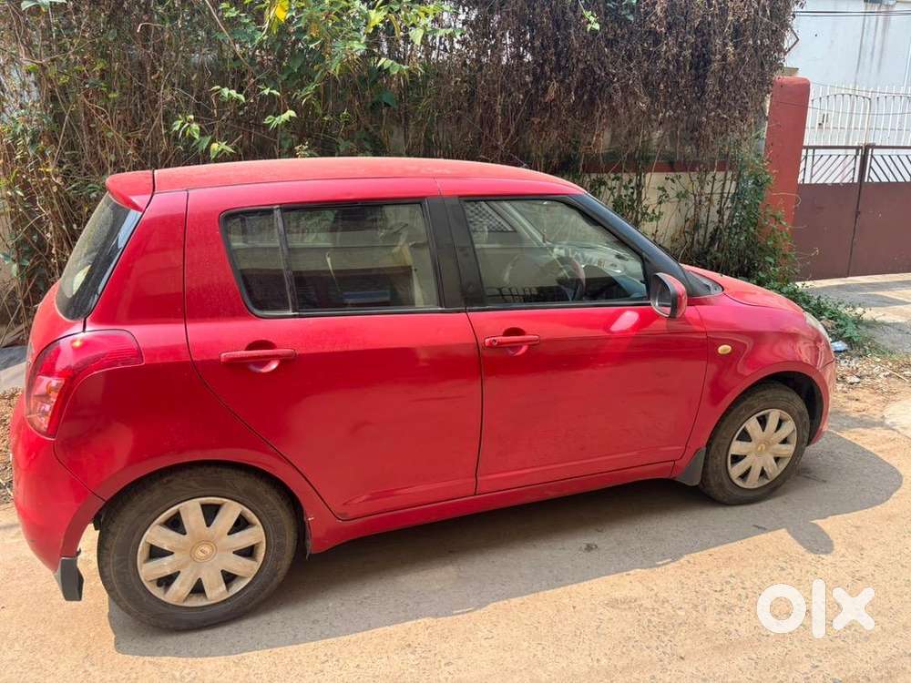 Maruti Suzuki Swift 2006 Petrol Well Maintained