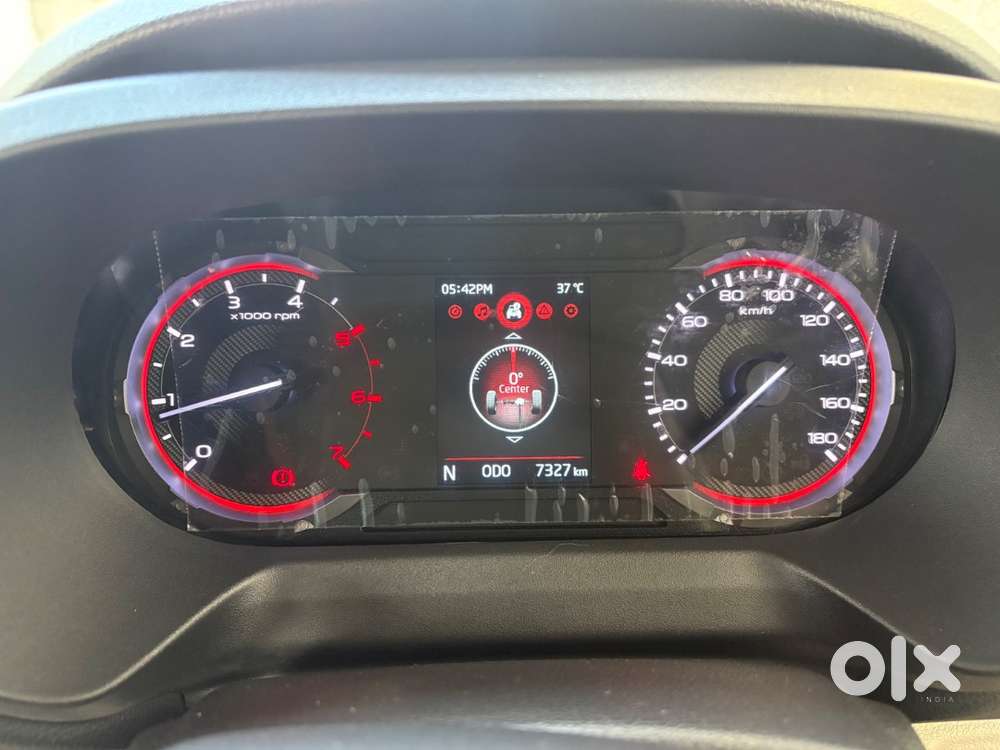 Mahindra Thar Roxx Mx3 2025 Model ,only 7100 Kms Driven