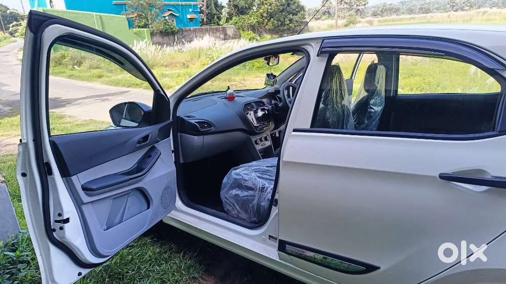 Tata Tiago Xm 2024 Model, Manual, Petrol