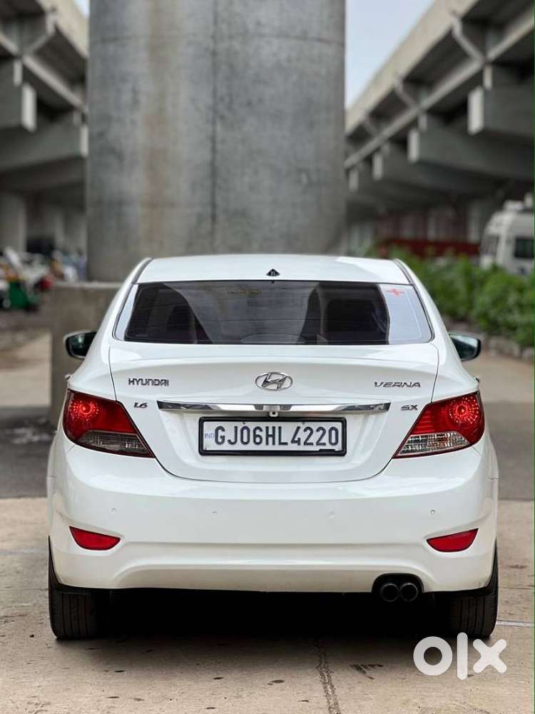 Hyundai Verna Crdi Vgt Sx 1.5, 2014, Diesel