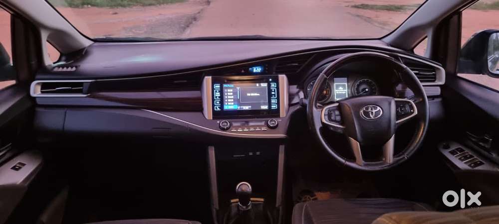 Toyota Innova Crysta 2.4 Vx Mt, 2018, Diesel