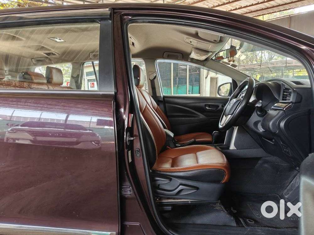 Toyota Innova Crysta 2.8 Gx At 8s, 2018, Diesel