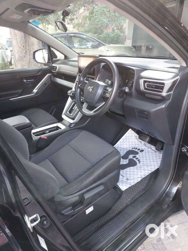 Toyota Innova Hycross 2.0 Gx 7 Str, 2024, Petrol