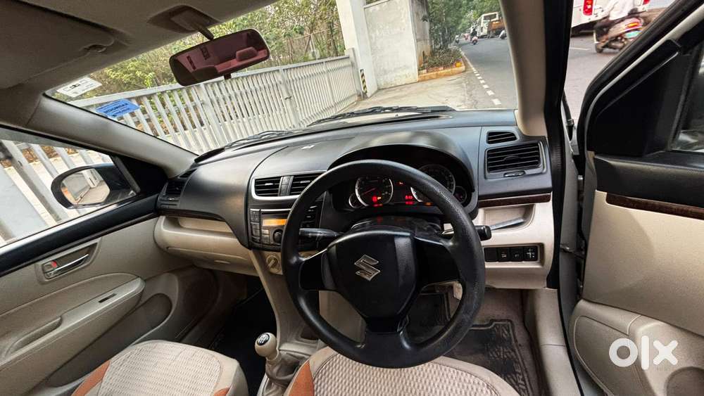 Maruti Suzuki Swift Dzire Vxi Optional, 2014, Petrol