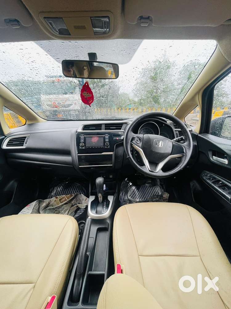 Honda Jazz 2016 Petrol Well Maintained