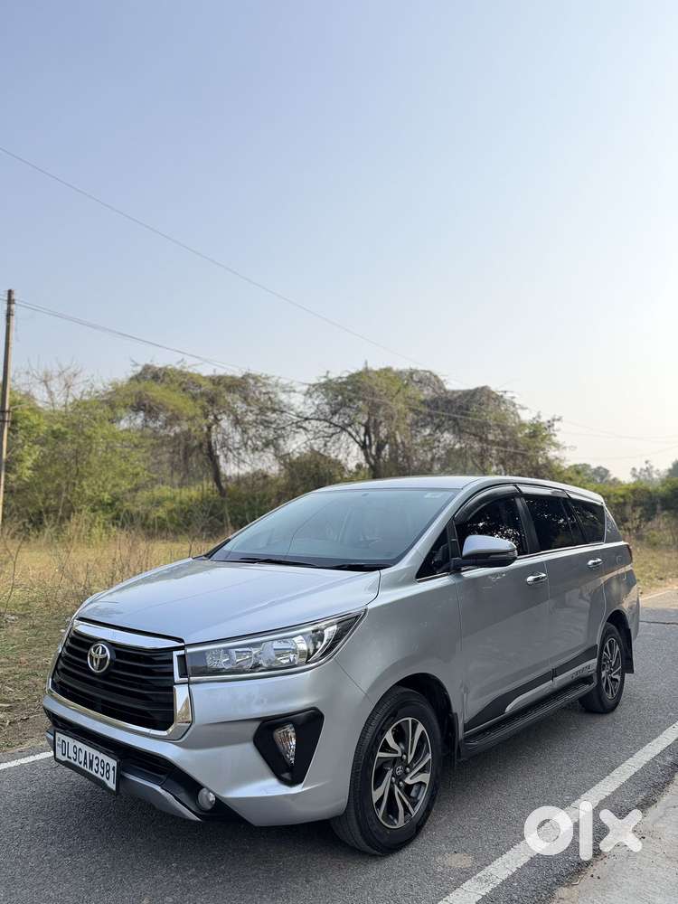 Toyota Innova Crysta