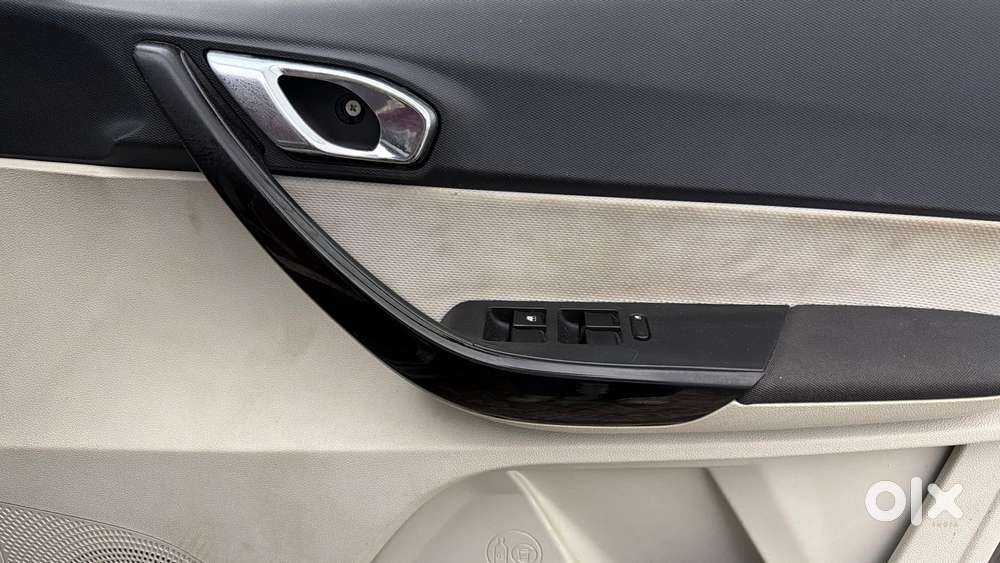 Tata Tigor Xza Plus, 2022, Petrol