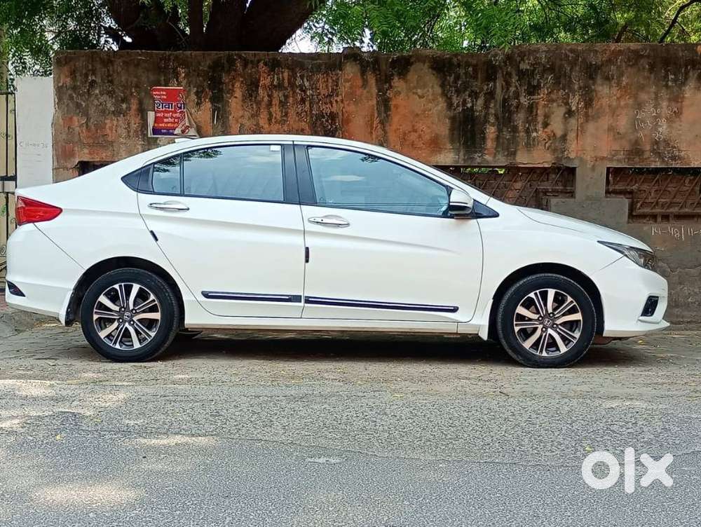 Honda City I-vtec V, 2018, Petrol